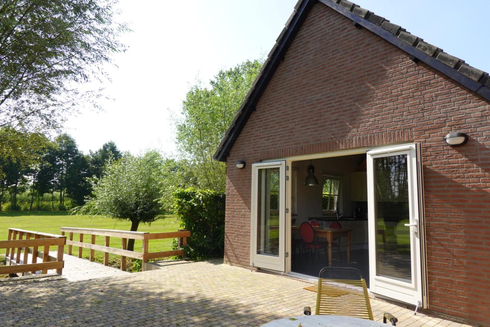 De Knotwilg Villa Loon op Zand Exterior photo